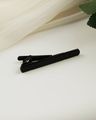Shein Men Striped Detail Slip on Tie Pins