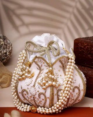 Women Floral Potli Bag