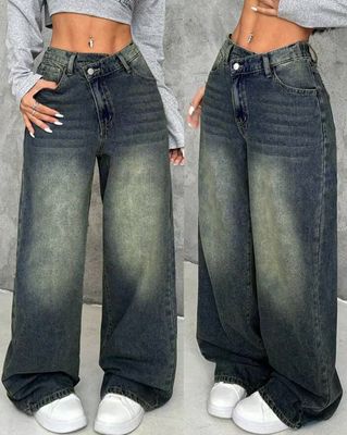 Women Mid-Rise Wide Jeans