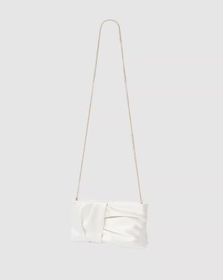 Twist Classic Clutch