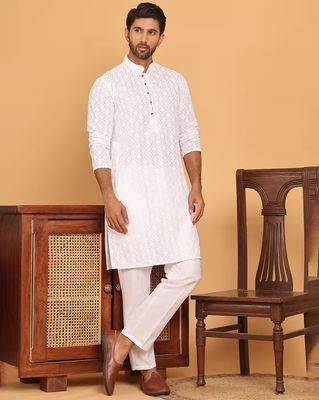 Men Embroidered  Kurta with Pyjama Set