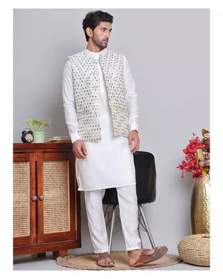 Men Embroidery Nehru jacket