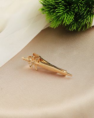 Shein Men Sword Shaped Slip on Tie Pins