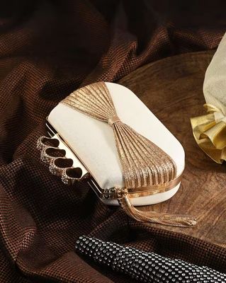 Women Embroidery Classic Clutch