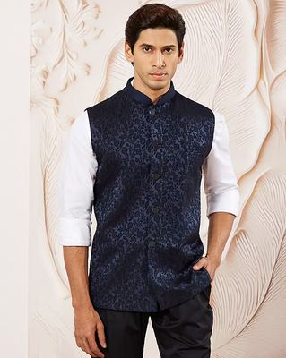 Men Printed Regular Fit Nehru Jacket
