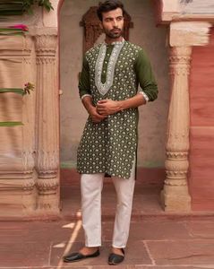 Men Embroidery Suit Set