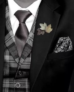 Mapel Leaf Brooch
