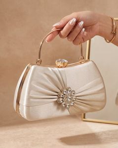 Women Embellished Clutch with Detachable Chain