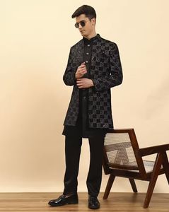 Men Embroidered 3-Piece Straight Kurta Set