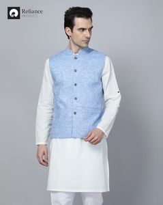 Men Patterned Regular Fit Kurta with Pyjamas & Nehru Jacket
