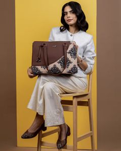 Women Office Essential Structured Handbag - Black
